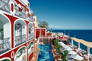 Le Sirenuse pool — Positano