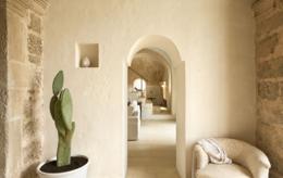 Critabianca — the entrance hall