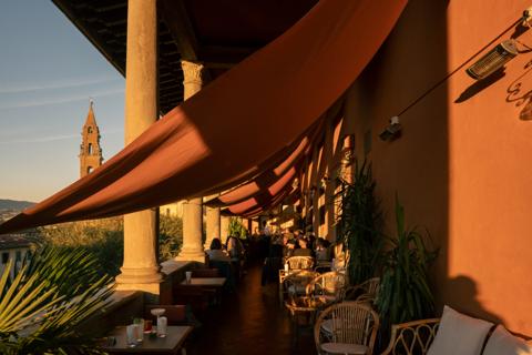 Loggia Roof Bar
