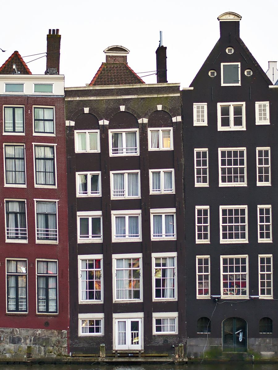 Canal houses along the Damrak, Amsterdam
